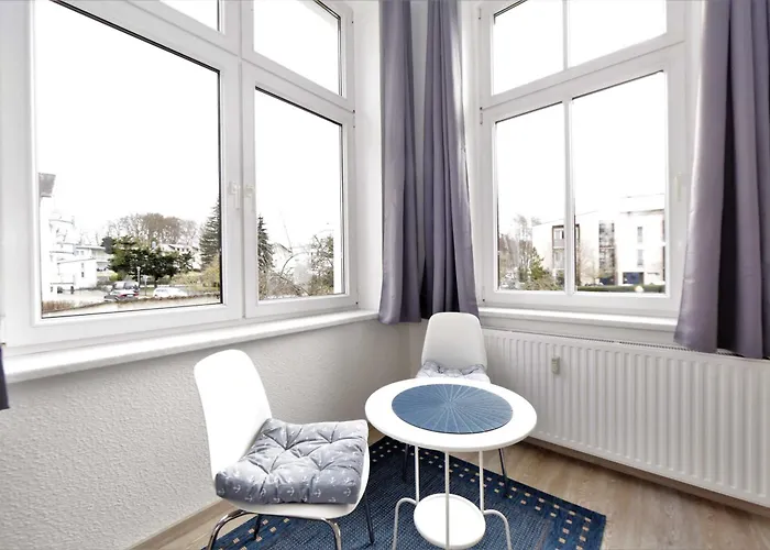 Ruthenberg Apartment *
