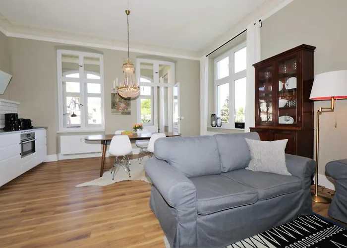 Ruthenberg Apartment